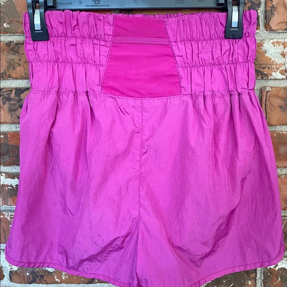 Free people movement shorts - Picture 2 of 4